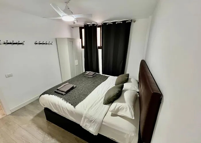 Apartmán Cristianos Oasis, Modern Beachside Duplex Los Cristianos (Tenerife)